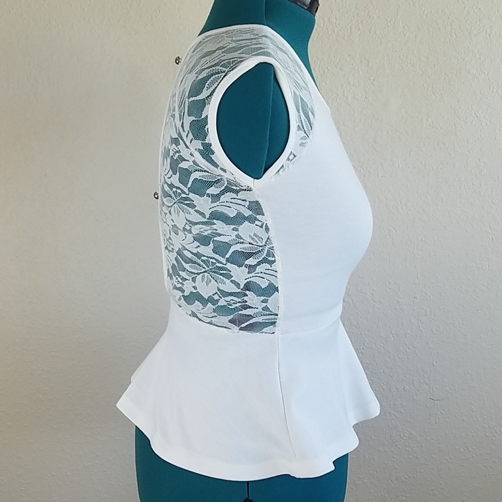 Peplum Blouse Medium - Picture 2 of 7